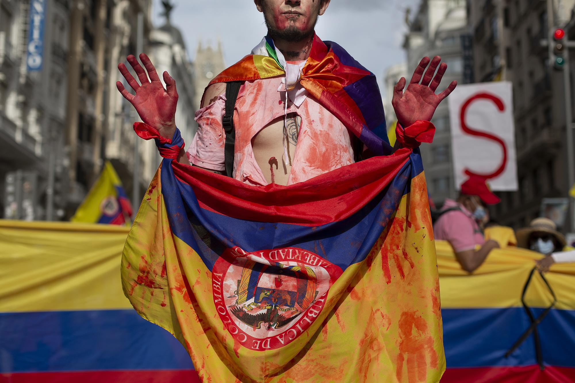 Manifestación por Colombia en Madrid 5